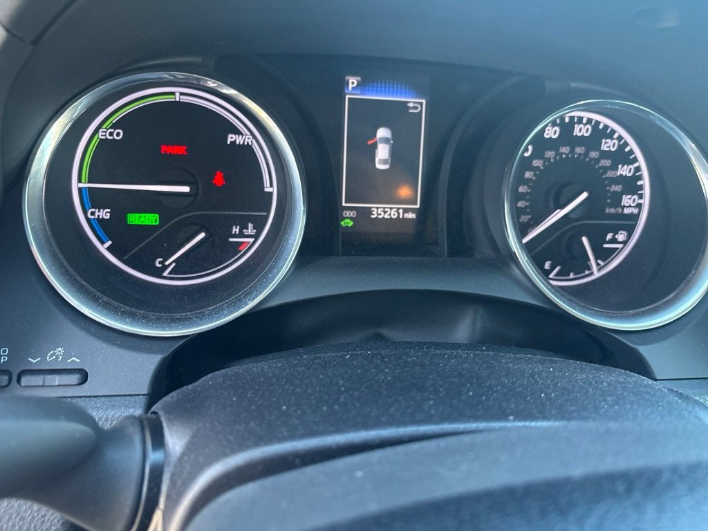 2019 Toyota Camry Hybrid LE