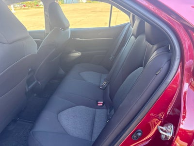 2019 Toyota Camry Hybrid LE
