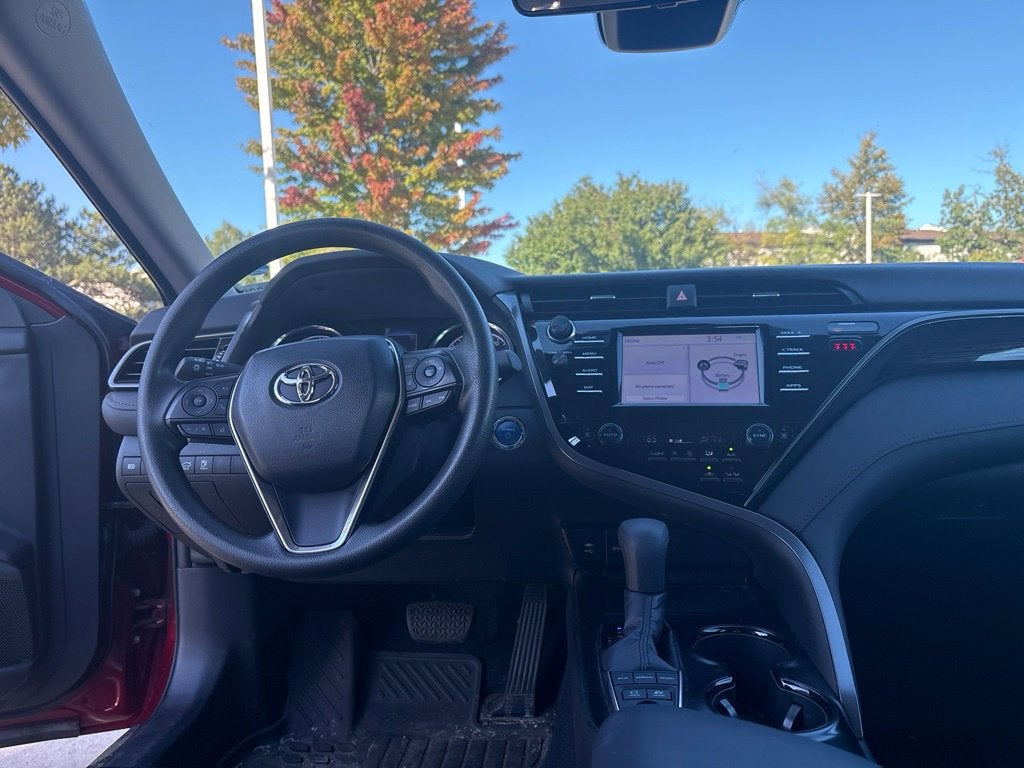 2019 Toyota Camry Hybrid LE