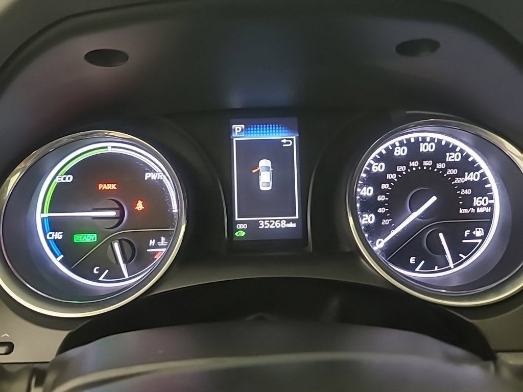 2019 Toyota Camry Hybrid LE