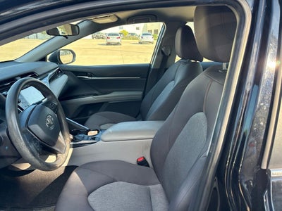 2019 Toyota Camry Hybrid LE