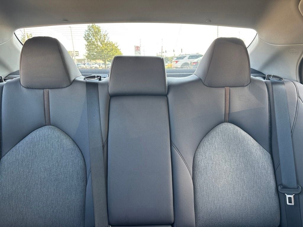 2019 Toyota Camry Hybrid LE