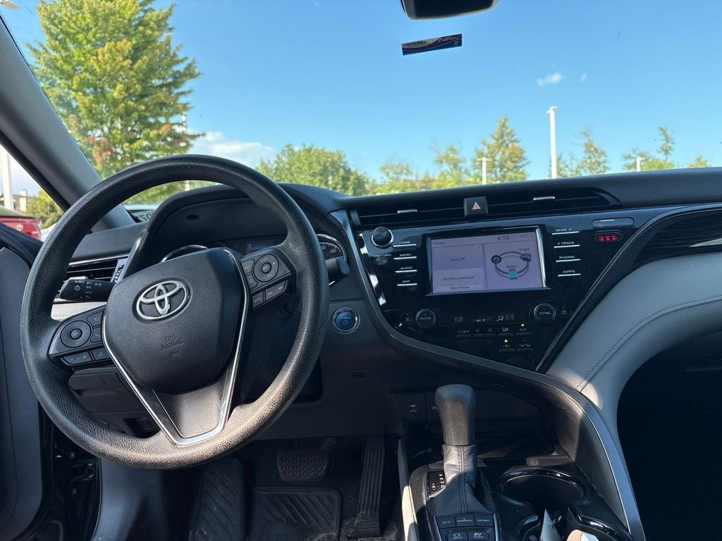 2019 Toyota Camry Hybrid LE
