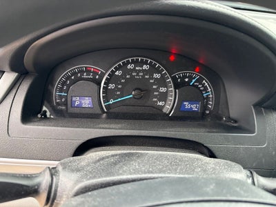 2014 Toyota CAMRY LE