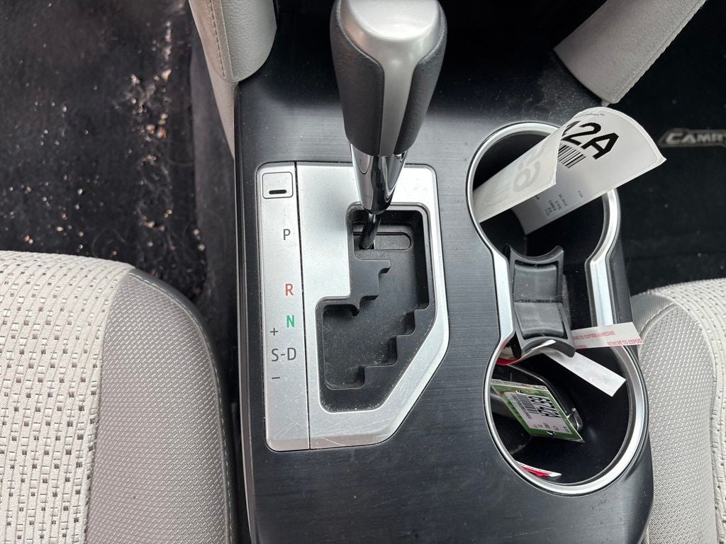 2014 Toyota CAMRY LE