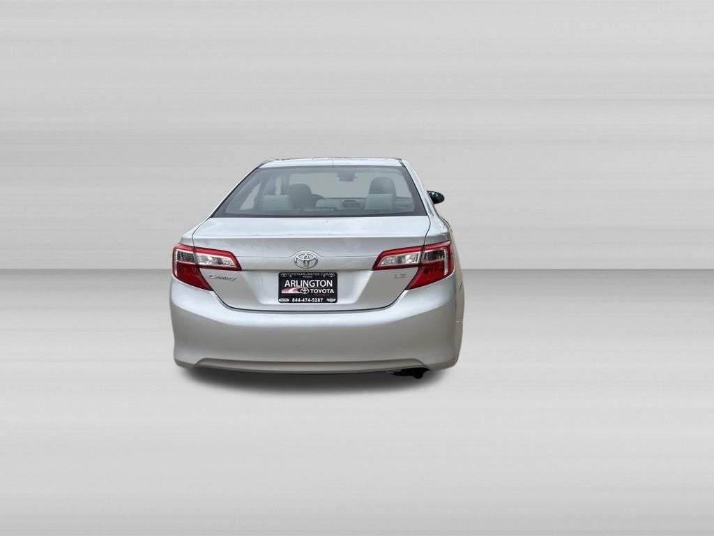 2014 Toyota CAMRY LE