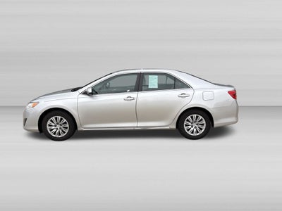 2014 Toyota CAMRY LE