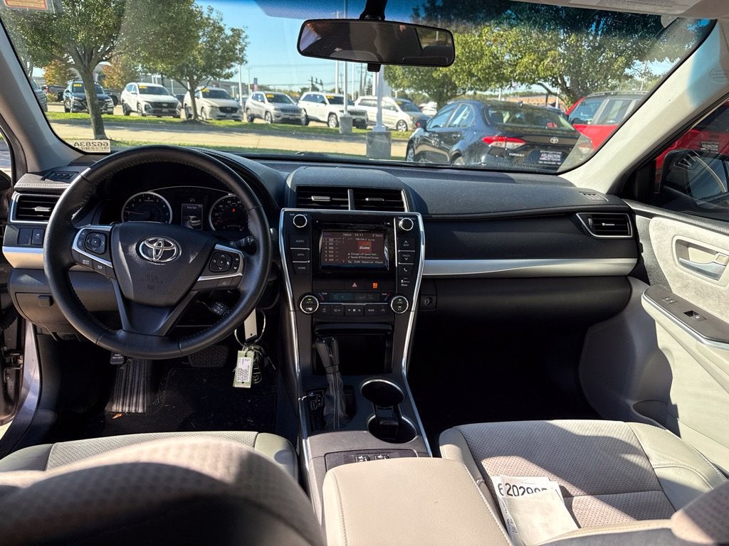 2015 Toyota CAMRY XSE