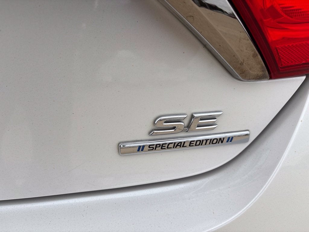 2016 Toyota Camry Special Edition