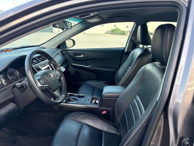 2016 Toyota Camry XLE