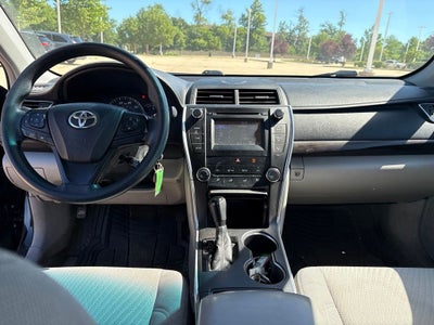 2015 Toyota CAMRY LE