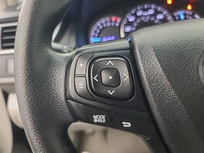 2015 Toyota CAMRY LE