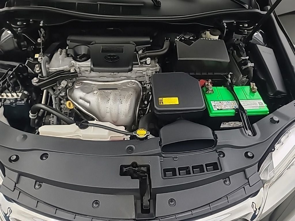 2015 Toyota CAMRY LE