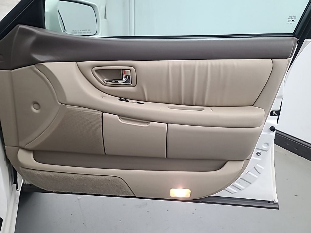 2002 Toyota Avalon XL