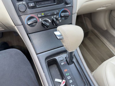 2002 Toyota Avalon XL