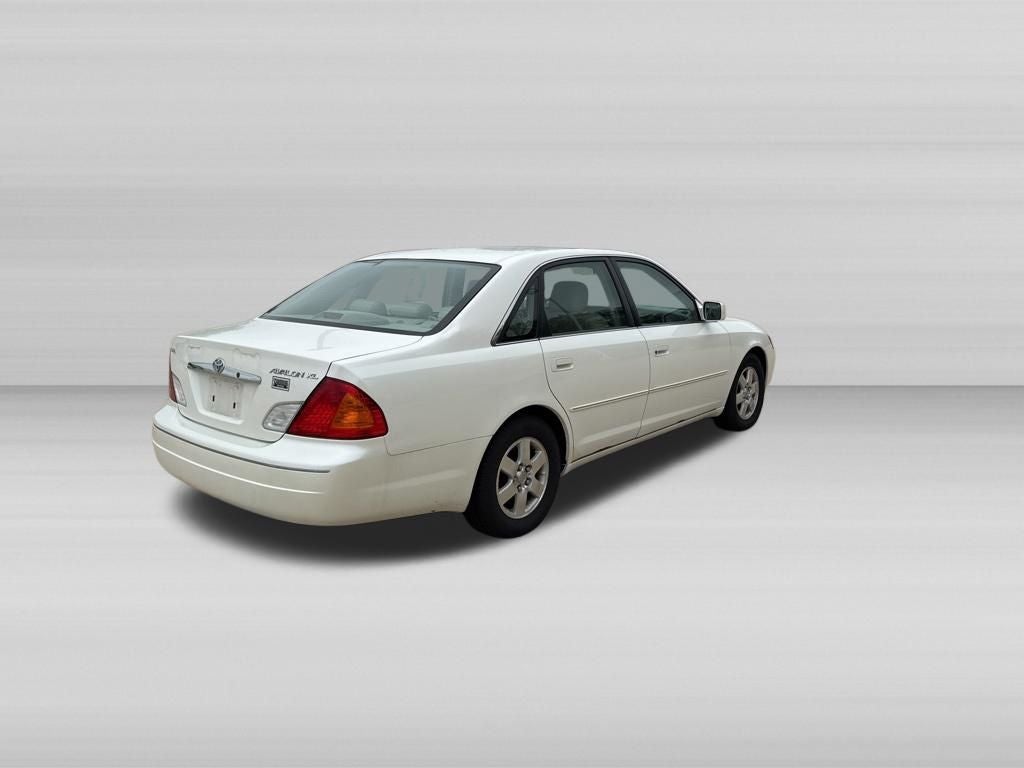 2002 Toyota Avalon XL