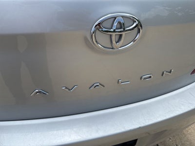 2008 Toyota Avalon XLS