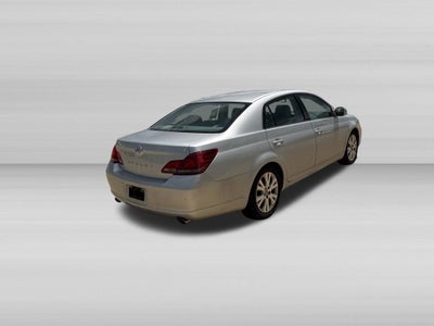 2008 Toyota Avalon XLS