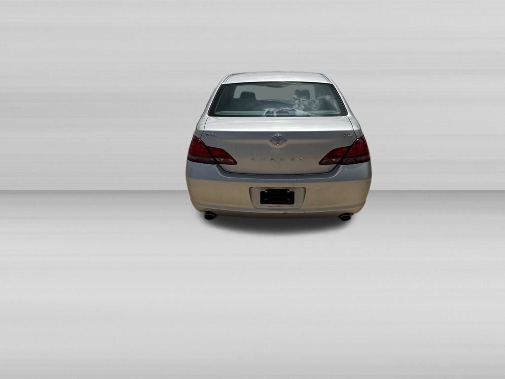 2008 Toyota Avalon XLS