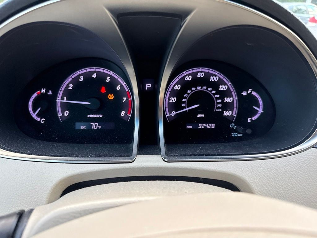 2011 Toyota AVALON Limited