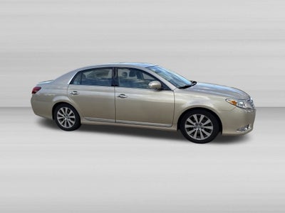 2011 Toyota AVALON Limited