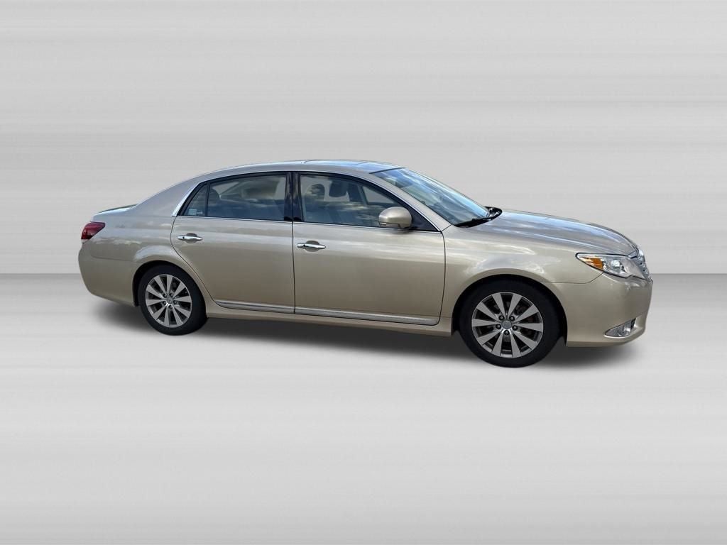2011 Toyota AVALON Limited