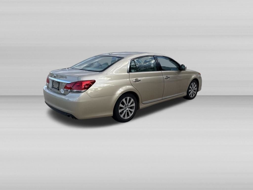 2011 Toyota AVALON Limited
