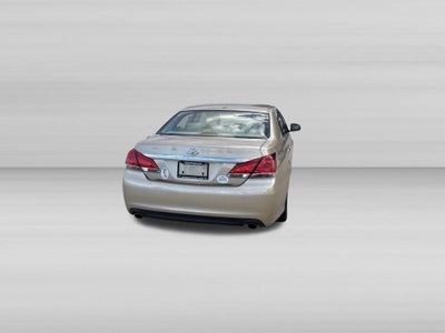 2011 Toyota AVALON Limited