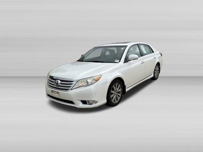 2011 Toyota AVALON Limited