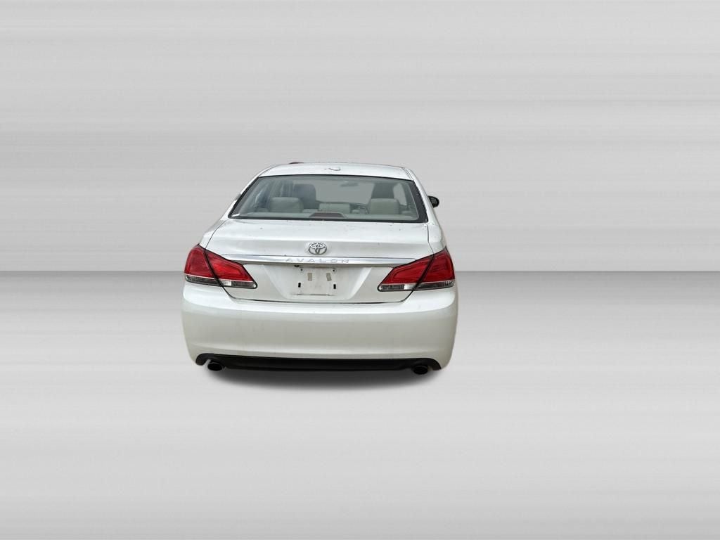 2011 Toyota AVALON Limited
