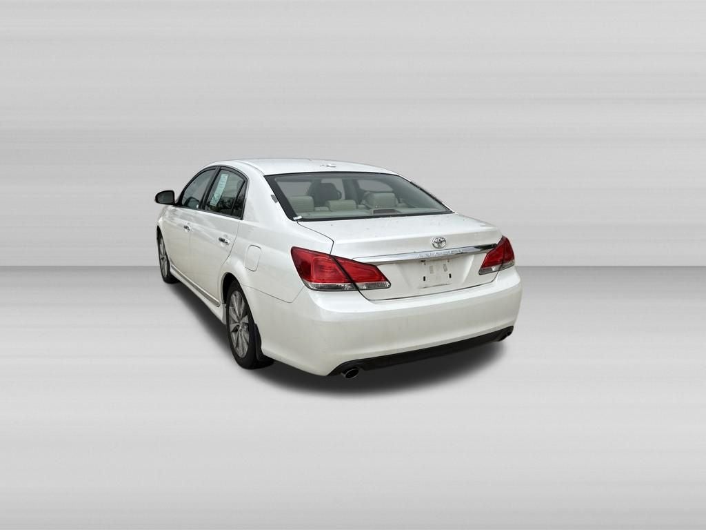 2011 Toyota AVALON Limited
