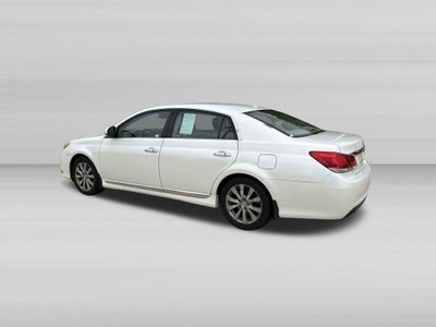 2011 Toyota AVALON Limited
