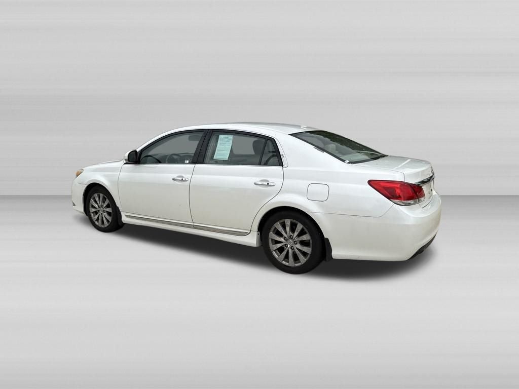 2011 Toyota AVALON Limited