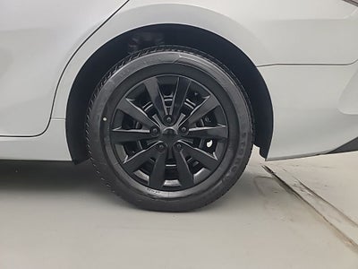 2021 Toyota Camry Hybrid LE
