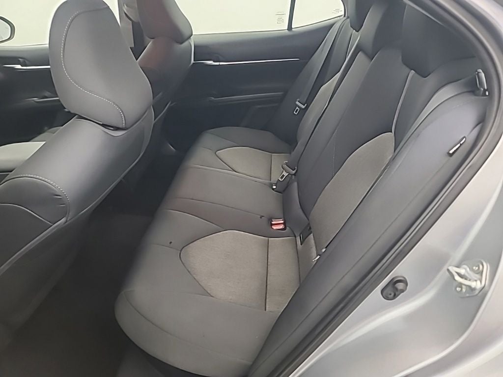 2021 Toyota Camry Hybrid LE