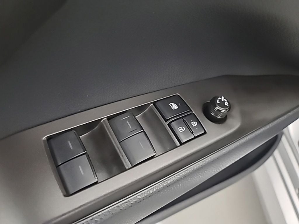 2021 Toyota Camry Hybrid LE