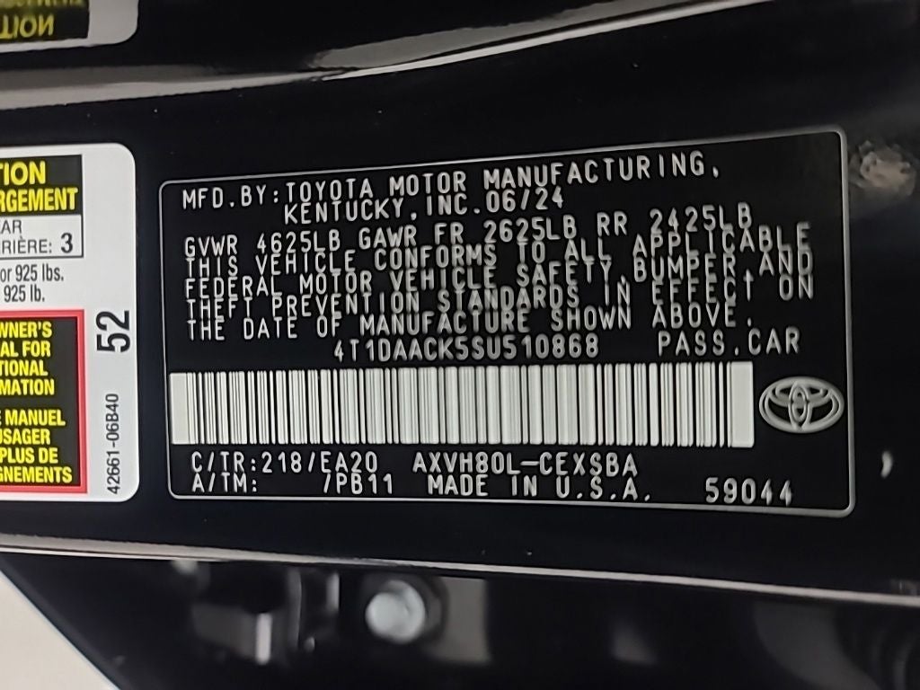 2025 Toyota Camry SE