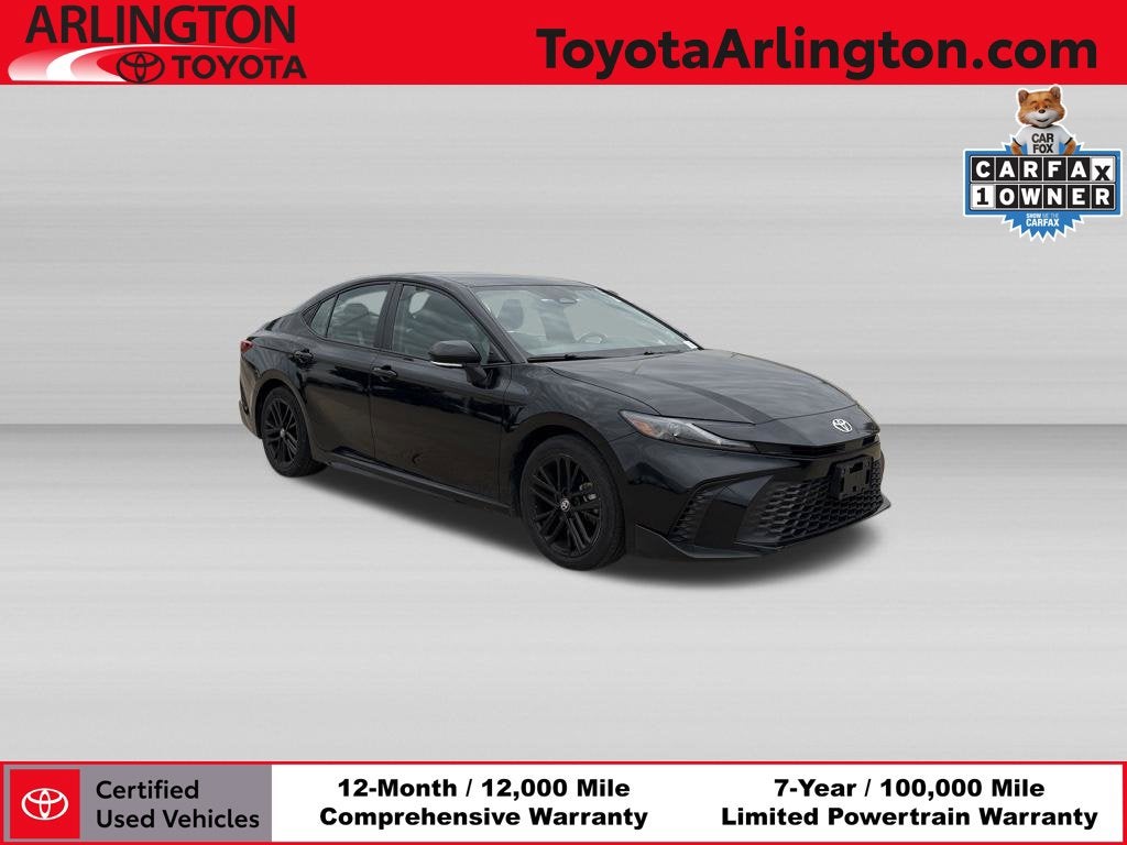 2025 Toyota Camry SE