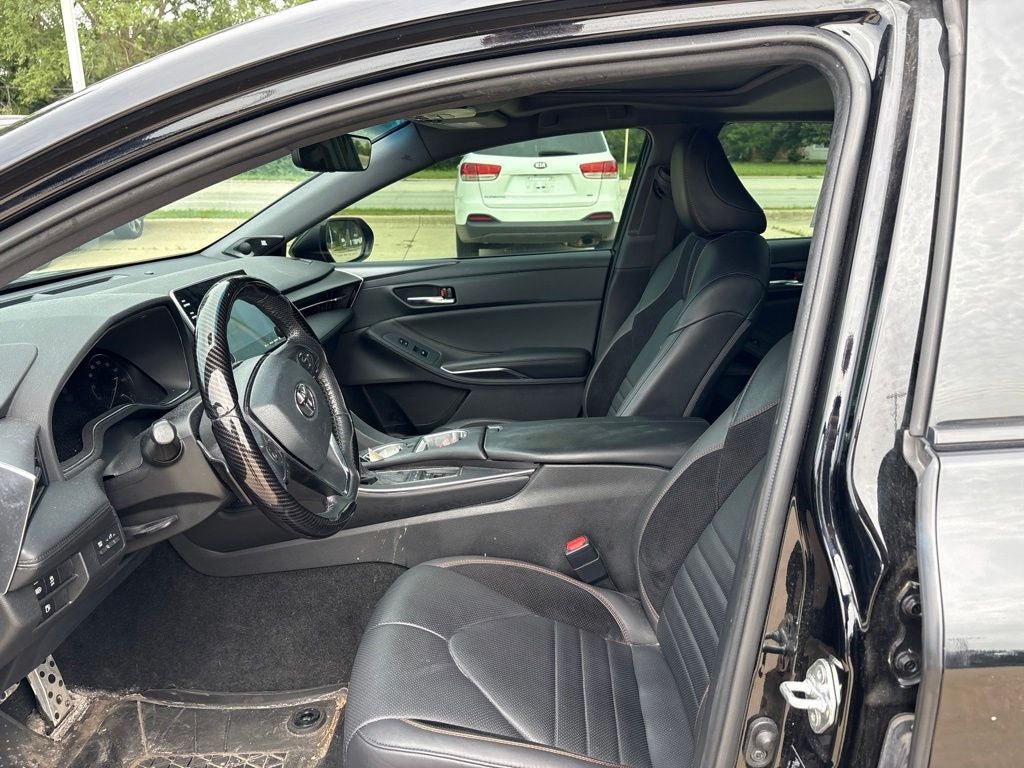 2022 Toyota Avalon Hybrid XSE