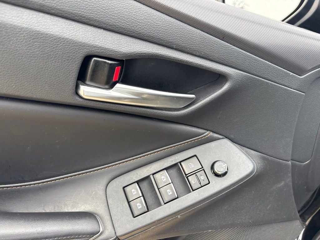 2022 Toyota Avalon Hybrid XSE