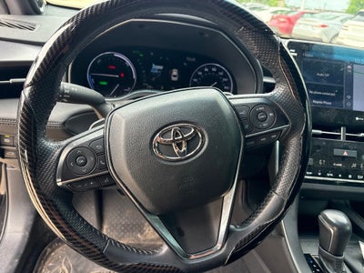 2022 Toyota Avalon Hybrid XSE