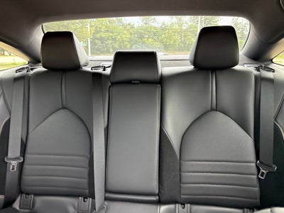 2022 Toyota Avalon Hybrid XSE