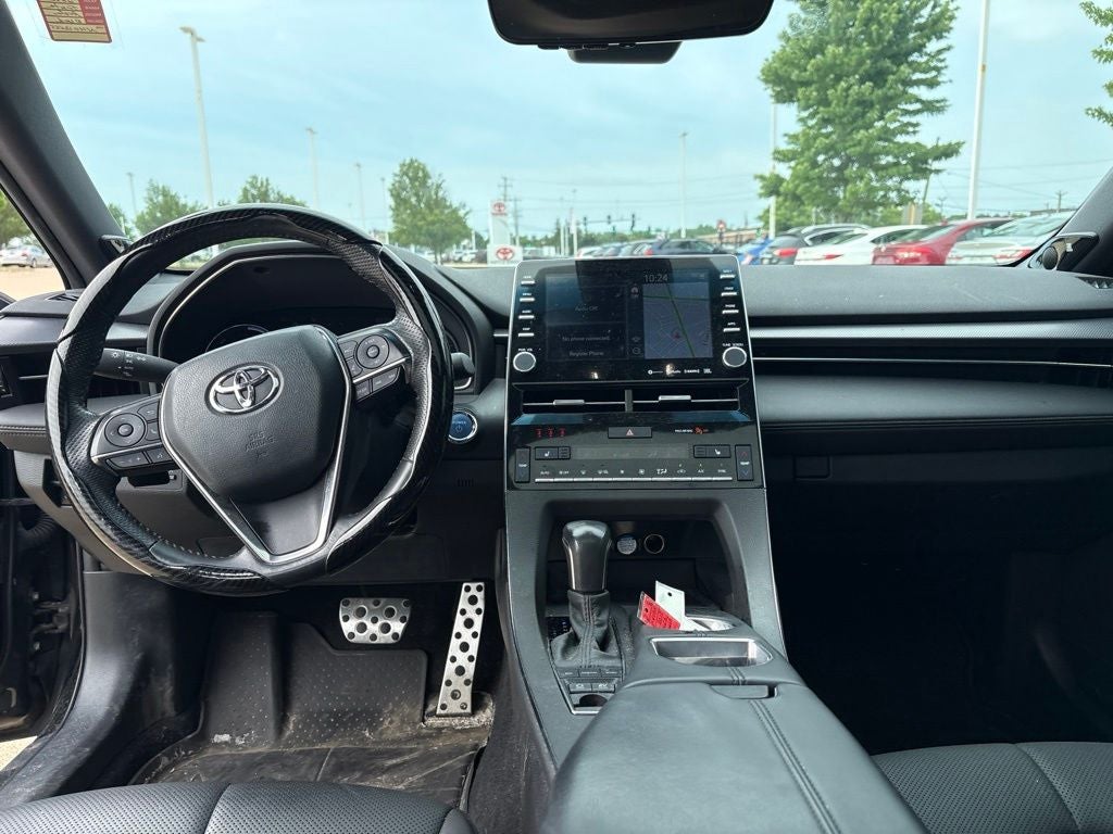 2022 Toyota Avalon Hybrid XSE