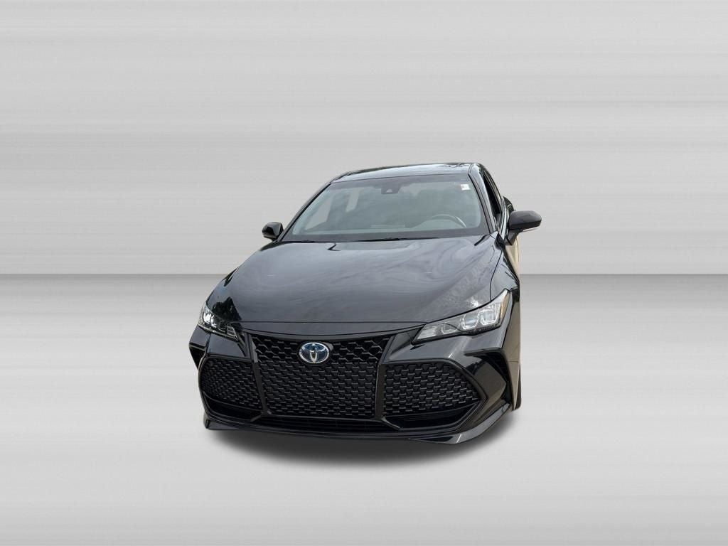 2022 Toyota Avalon Hybrid XSE