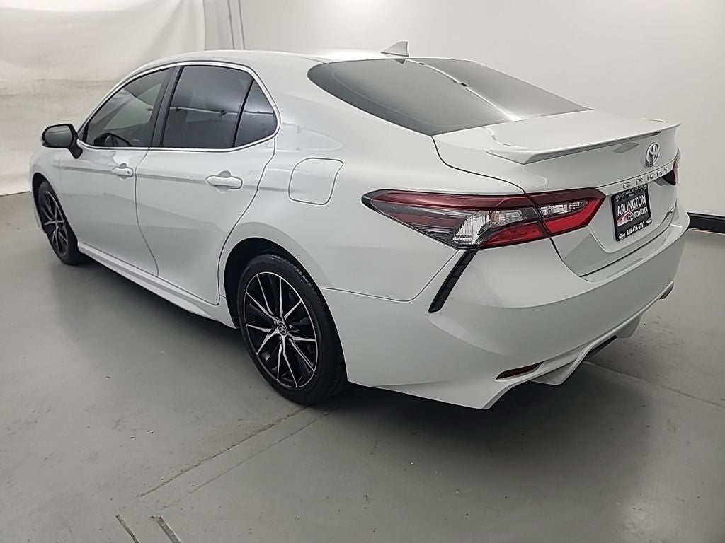 2024 Toyota CAMRY SE