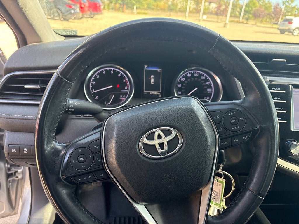 2020 Toyota Camry SE
