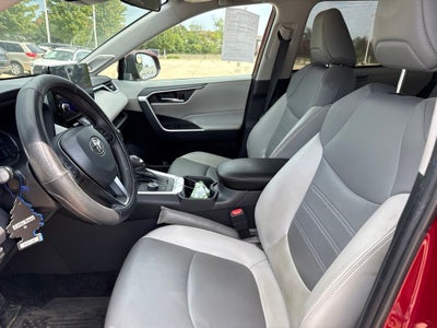 2024 Toyota RAV4 Hybrid XLE Premium