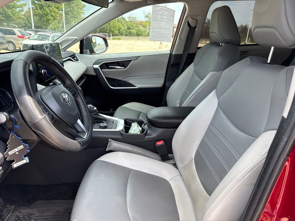 2024 Toyota RAV4 Hybrid XLE Premium