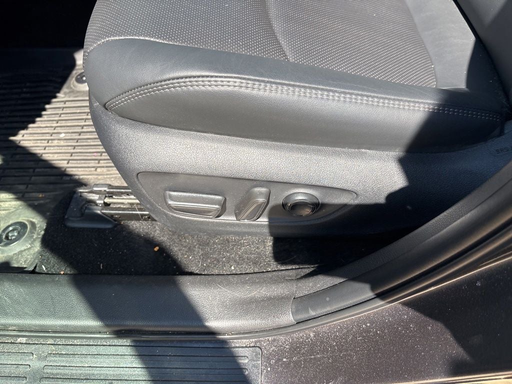 2025 Toyota RAV4 Hybrid Limited