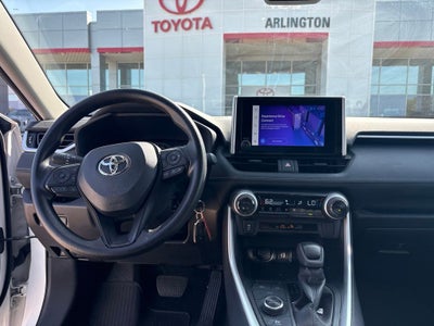 2025 Toyota RAV4 Hybrid LE
